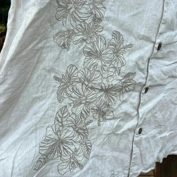 Tommy Bahama Cream Linen embroidered floral button down shirt XXL - Picture 3 of 6